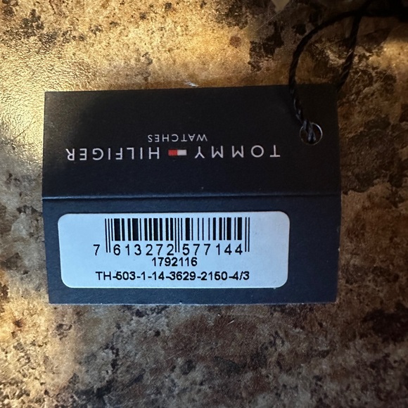 Tommy Hilfiger men’s watch - Picture 2 of 2